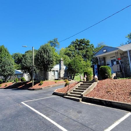 Rock Haven Motel Asheville Exterior photo